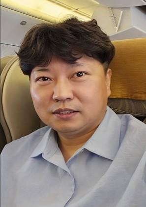 Kyung hoon LEE